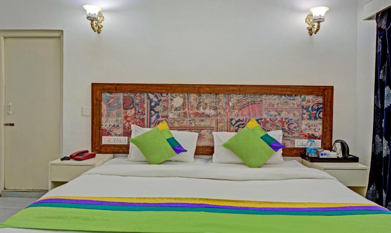 Hotel Meera Udaipur Kültér fotó